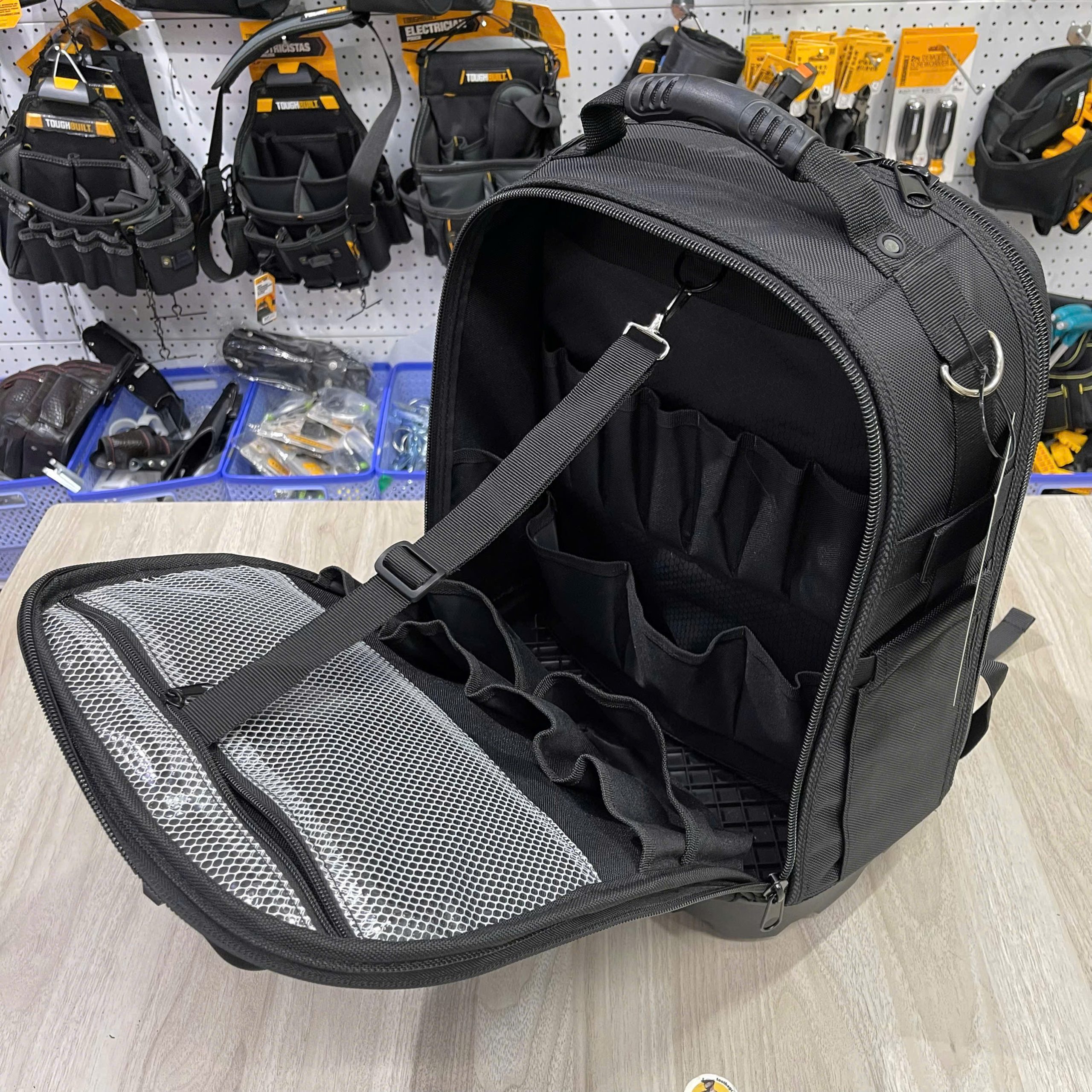 Balo đồ nghề kỹ thuật HY TECH PAC có 2 ngăn - Ảnh 2